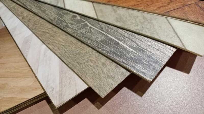 Rekomendasi Kayu Lantai Tempel dengan Cara Pemasangan Mudah